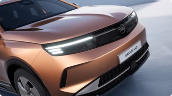 OPEL Grandland EDITION 0B 00 BEV EXTERIOR COPPER VIZOR